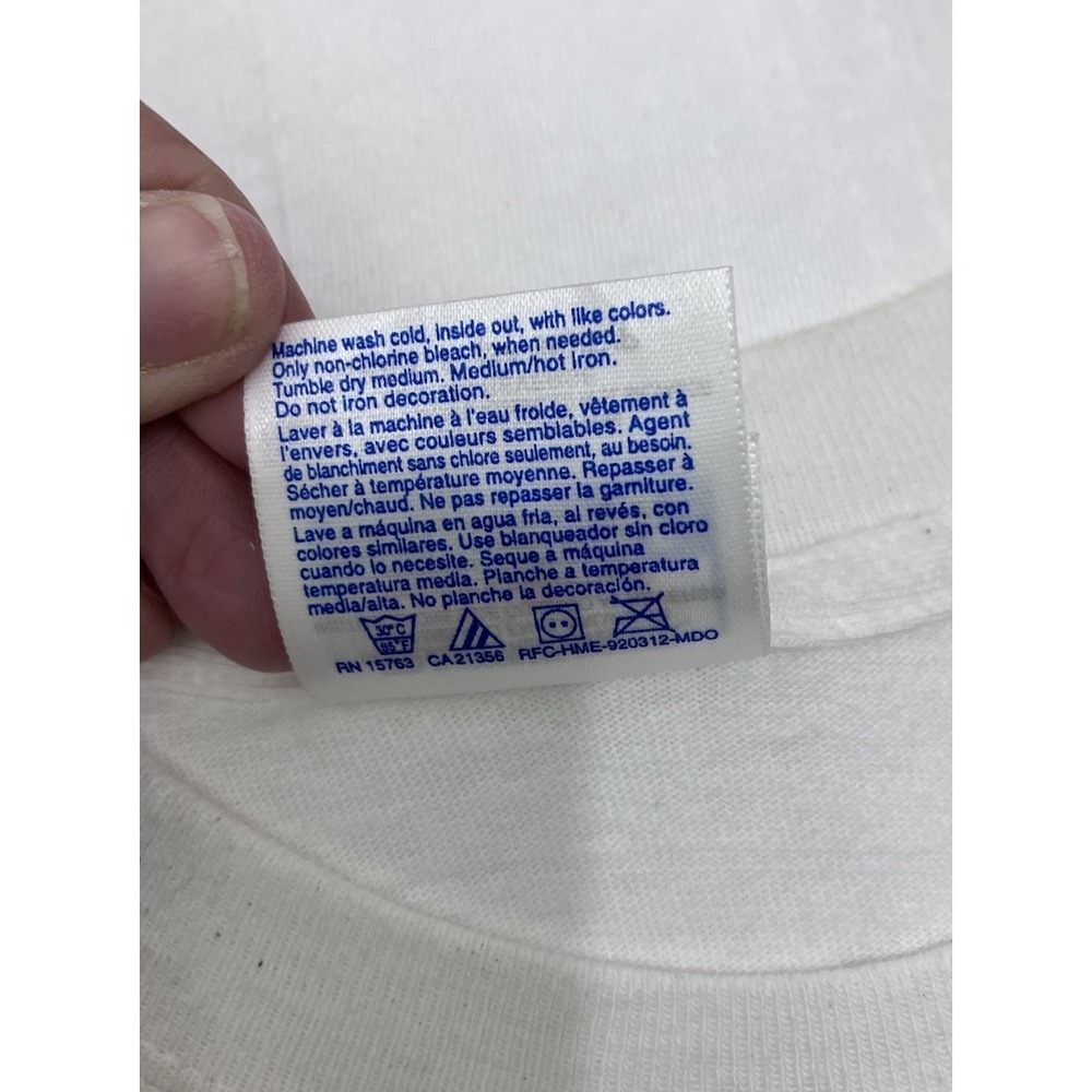Vintage Deadstock 90s Hanes Beefy Shirt Southwestern Coyote Moon White Small - Picture 14 of 15